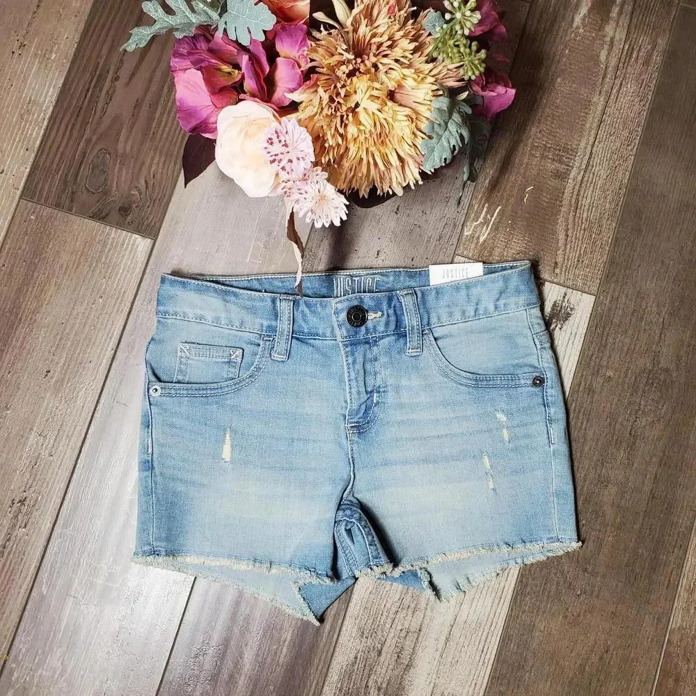 NWT Justice Girls Raw Hem Distressed Denim Shorts Size 10 Light Wash